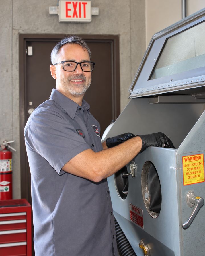 Diesel Continental team member